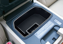 Коробка органайзер центральной консоли Toyota LC Prado 200 / Lexus LX570