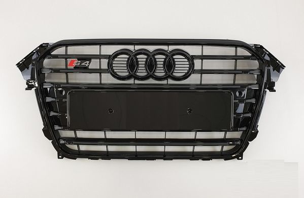 Решетка радиатора Ауди A4 B8 S4 черная глянцевая (12-15 г.в.)