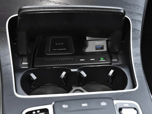 Бездротова автомобільна зарядка для Mercedes Benz W205 C43 C63 AMG GLC43 GLC63 X253