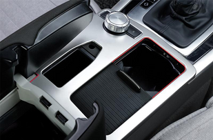 Накладка передньої панелі салону Mercedes W204 хром