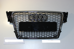 Решетка радиатора Ауди A4 B8 в RS стиле, темная с хром рамкой (08-11 г.в.)
