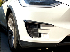 Накладки переднего бампера Tesla Model X черный глянец (2015-...)