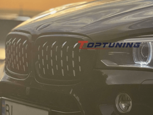 Решетка радиатора на BMW X5 F15 / X6 F16 стиль Diamond Silver-Black