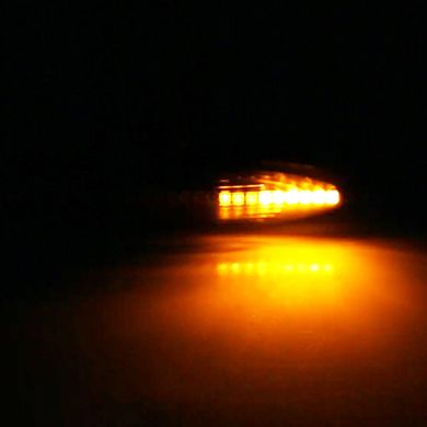 Динамічні світлодіодні покажчики повороту для Lexus і Toyota