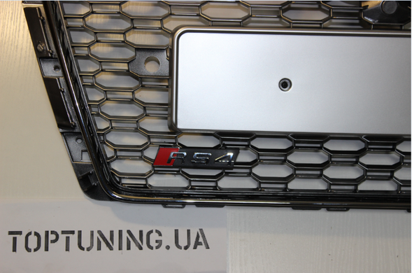 Решітка тюнінгова для Ауді A4 B9 в стилі RS4 хром