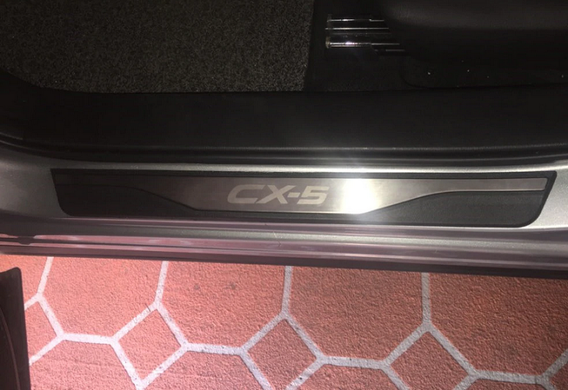 Накладки на пороги Mazda CX5 (2012-...)