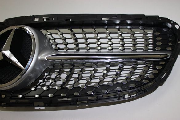 Решетка радиатора Mercedes W213 в стиле Diamond silver