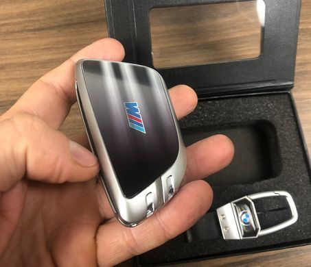 Чехол протектор на ключ для BMW F48 G30 G11 F39 F25 F15 F16 темный