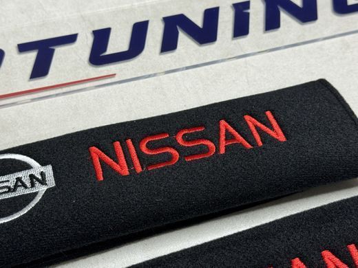 Накладки (чохли) для ременя безпеки Nissan