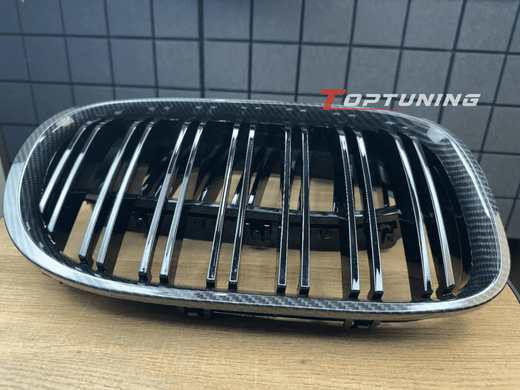 Решітка радіатора BMW F01 чорна глянсова, стиль М+рамка під карбон