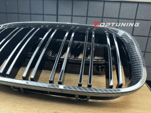 Решітка радіатора BMW F01 чорна глянсова, стиль М+рамка під карбон