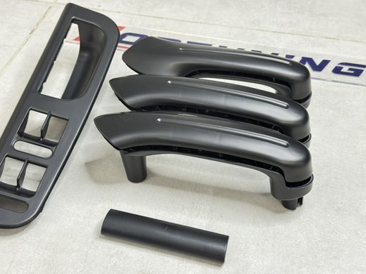 Комплект внутренних ручек на VW Bora / Golf 4 / Jetta 4