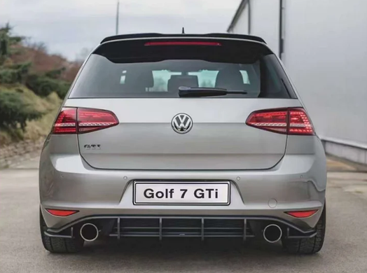 Накладка заднего бампера Volkswagen Golf 7 версия GTI с боковыми сплиттерами (2012-2016)