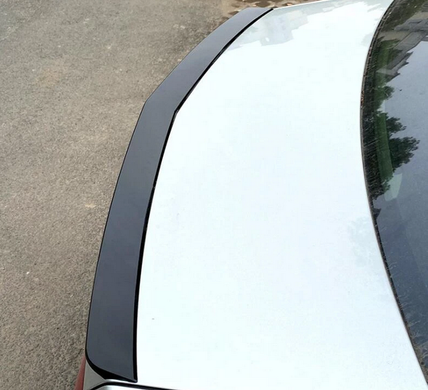 Спойлер на Mercedes E-class W212 чорний глянець ABS-пластик