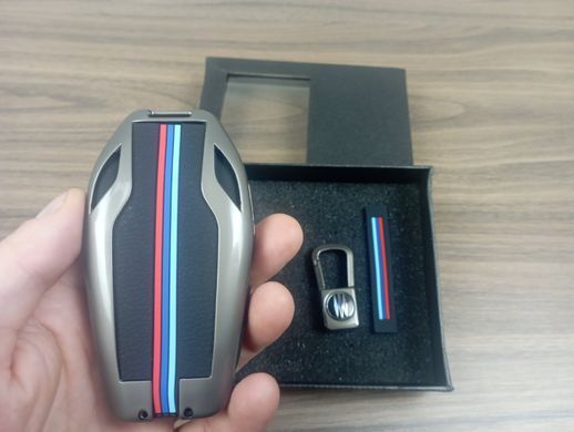 Чехол протектор на ключ BMW G11 G12 G30 G32 X3 G01 X4 G02 X5 G05 X7 G07 дымчатый
