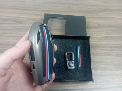 Чехол протектор на ключ BMW G11 G12 G30 G32 X3 G01 X4 G02 X5 G05 X7 G07 дымчатый