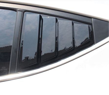 Накладки (жабры) на окна задних дверей Hyundai Elantra AD (16-20 г.в.)