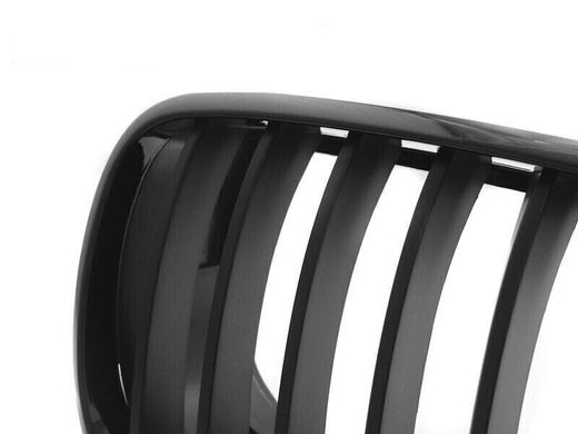 Решетка радиатора на BMW E70/E71 черная глянцевая