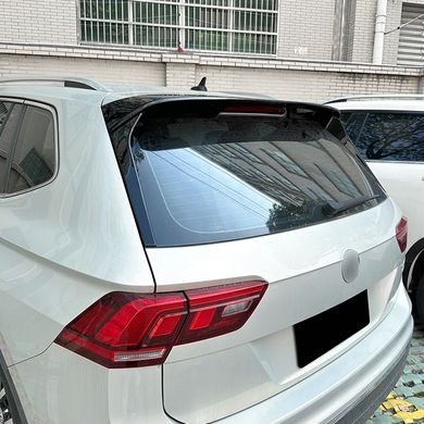 Спойлер на Volkswagen Tiguan L чорний глянсовий ABS-пластик (2017-...)