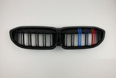 Решітка радіатора BMW G20 стиль M чорний глянець триколор (18-22 р.в.)