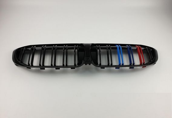 Решетка радиатора BMW G20 стиль M черный глянец триколор (18-22 г.в.)