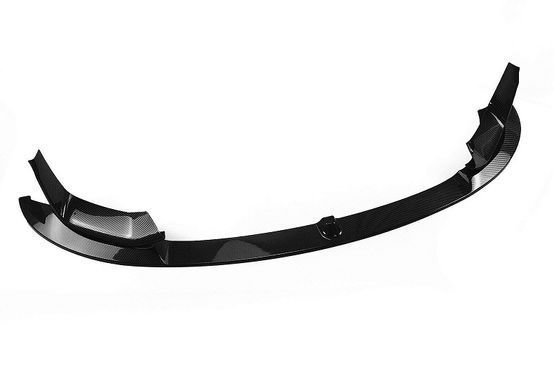 Накладка переднього бампера BMW M3 F80 / M4 F82 / M4 F83 чорний глянець (14-20 р.в.)