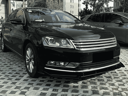 Накладка переднього бампера Volkswagen Passat B7