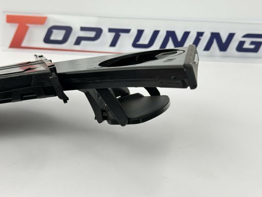 Тримач склянки (підсклянник) у салон BMW E90 E91 E92 E93 (водій)