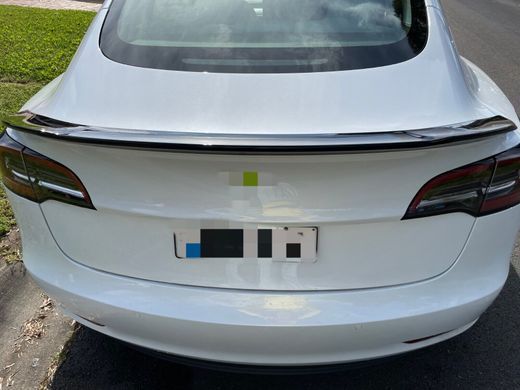 Спойлер багажника Tesla Model 3 (2023+) M4 style чёрный глянец ABS