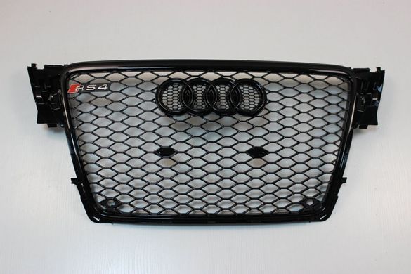 Решетка радиатора Ауди A4 B8 в RS стиле, черные кольца (08-11 г.в.)