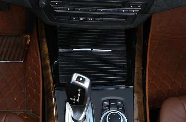 Накладка подстаканника BMW X5 E70 / X6 E71 черный глянец
