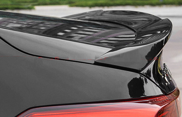 Спойлер Honda Accord 10 стиль V чорний глянсовий (ABS-пластик)