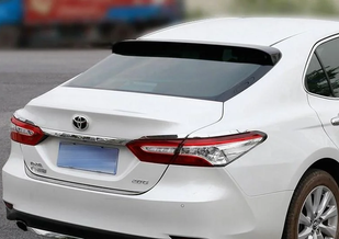 Спойлер заднього скла Toyota Camry V70 ABS-пластик