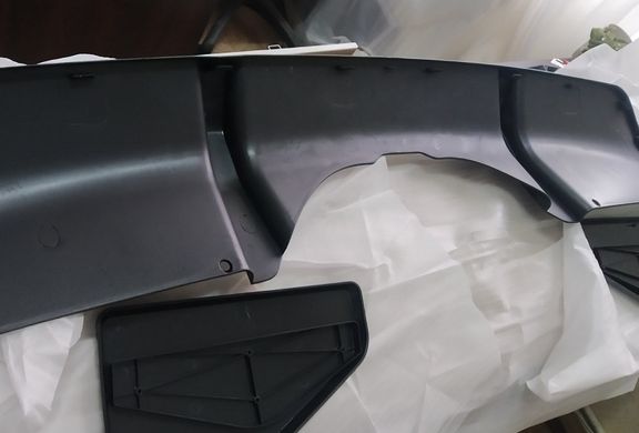 Накладка заднего бампера BMW X5 F15 М-пакет (окрашеный ABS-пластик)