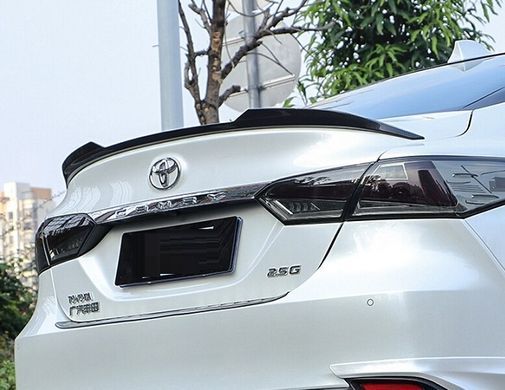 Спойлер на Toyota Camry 70 стиль М4 чорний глянсовий ABS-пластик