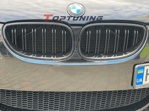 Решітка радіатора BMW E60 / E61 M5-LOOK чорна глянсова