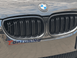 Решітка радіатора BMW E60 / E61 M5-LOOK чорна глянсова
